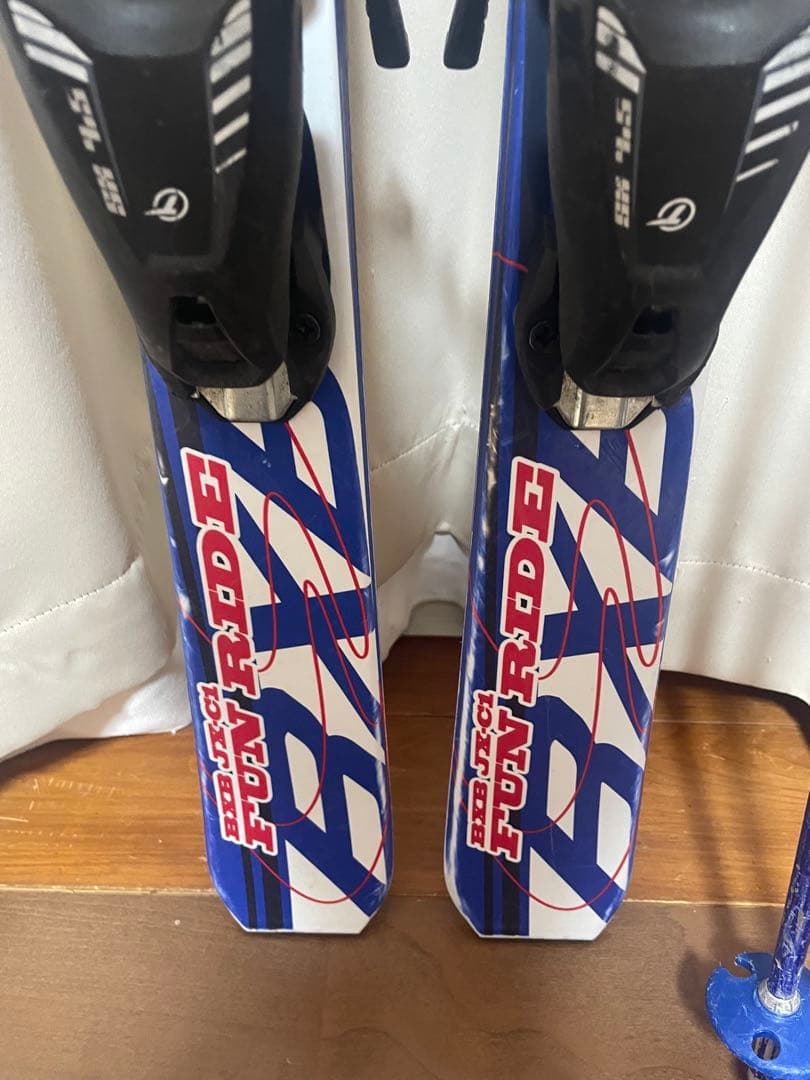 子供用　スキー板118㎝ ブーツ 22センチ ストック3点セット