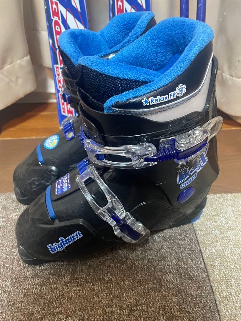子供用　スキー板118㎝ ブーツ 22センチ ストック3点セット