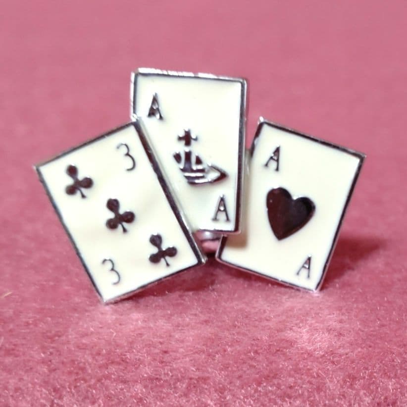 ヴィヴィアン★Vivienne Westwood カフスボタン トランプ