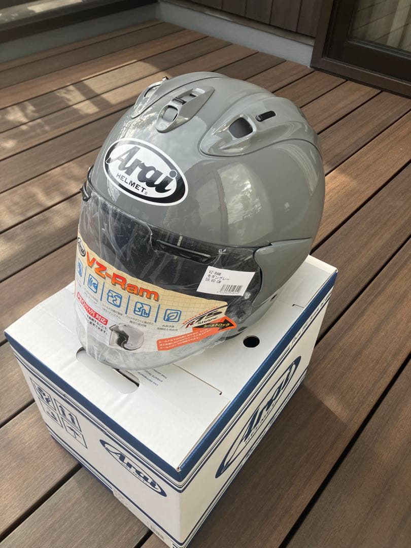 Arai VZ-RAM ヘルメット　モダングレー　59・60cm