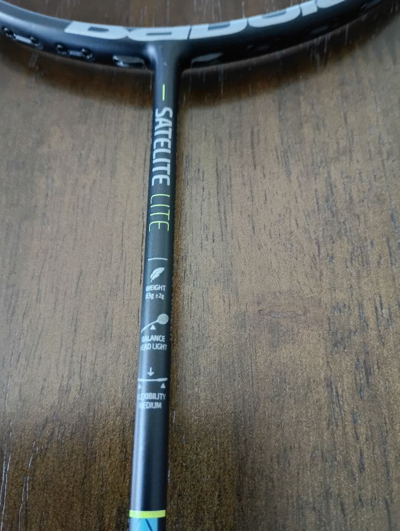 Babolat バボラ　サテライト　ライト　SATELITE LITE