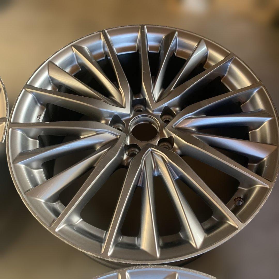 レクサス　IS 300 後期　純正アルミホイール4本セット　中古品