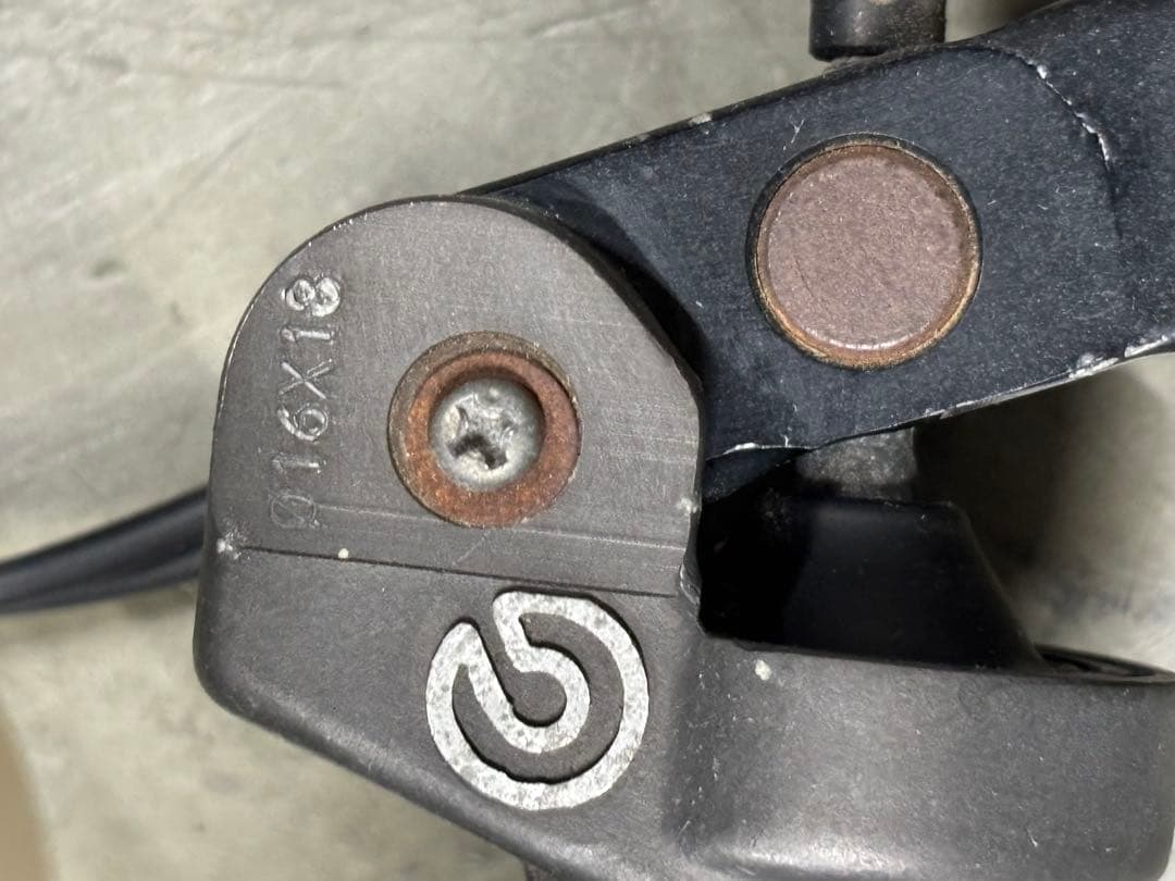 v*u様 ブレンボ ラジアルマスター ブレーキ