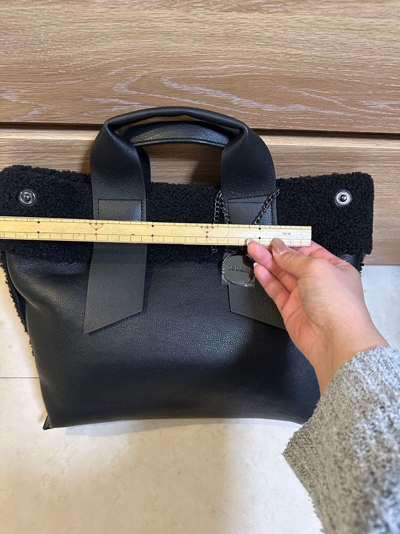 【新品未使用】nuer ヌエール 2WAY 柔らかボア レザー トート 黒