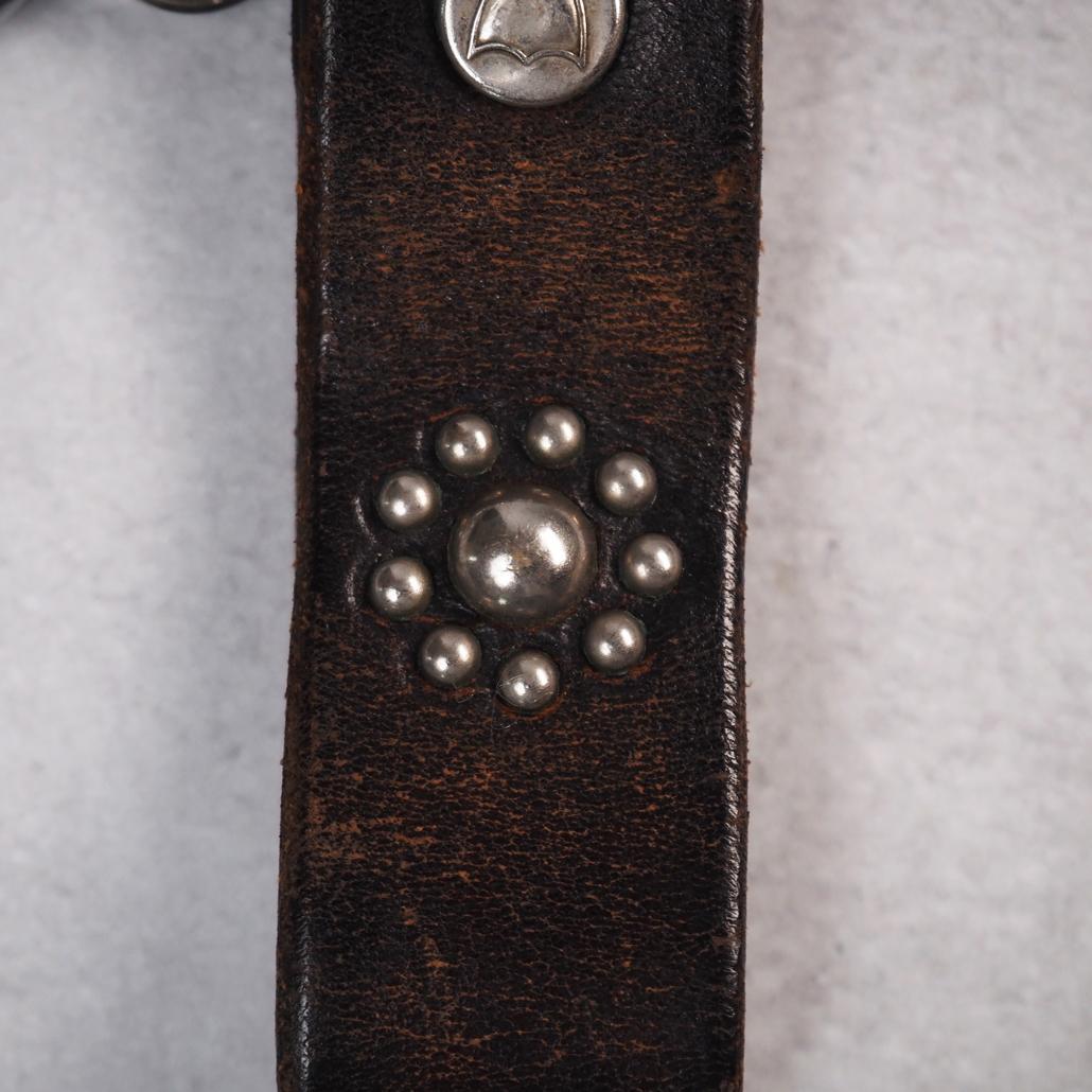 HTC フラワースタッズ ウォレットチェーン 茶芯 ヴィンテージ レザー 本革