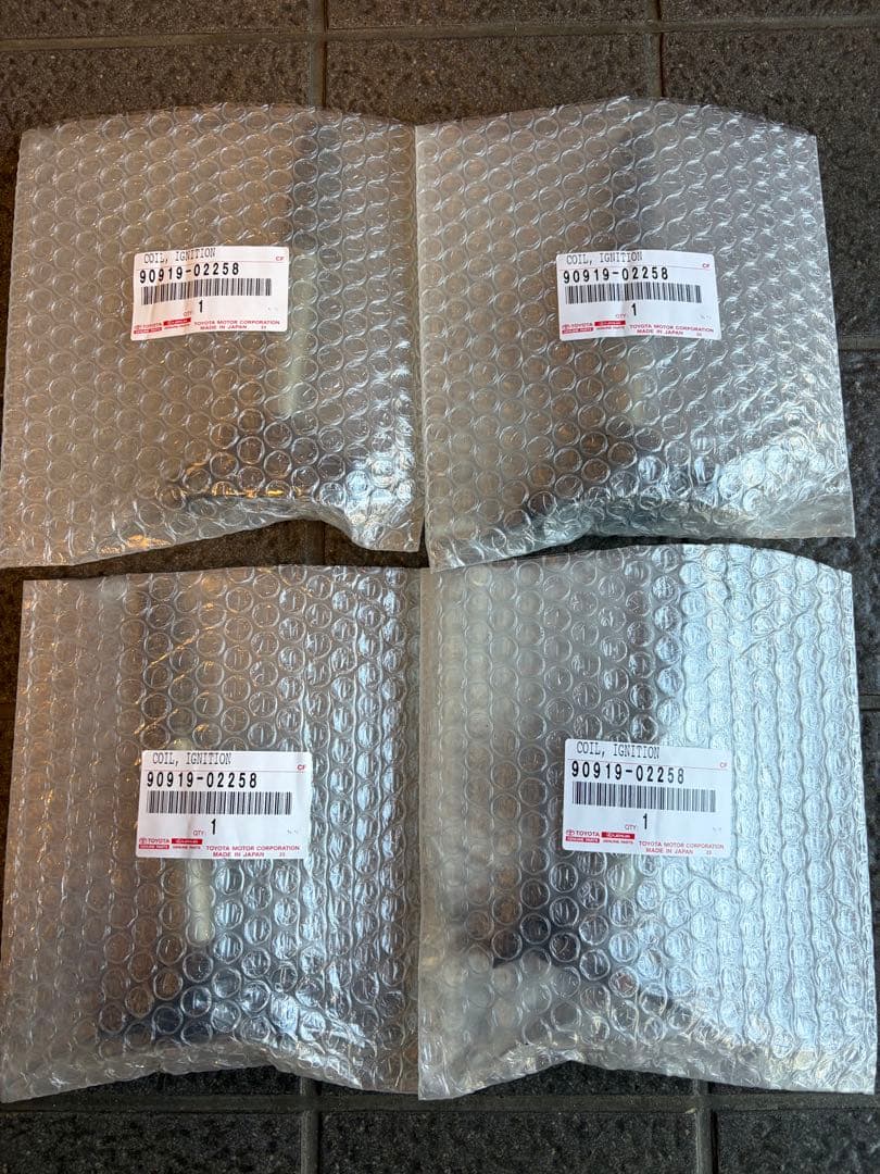 トヨタ純正　イグニッションコイル ４本セット　　品番90919-02258