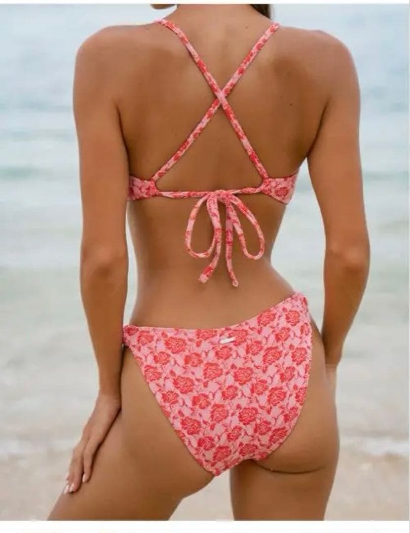 BERLOOK ジャガード　ビキニ　バックル　ゴールドスパイラル　新品未使用