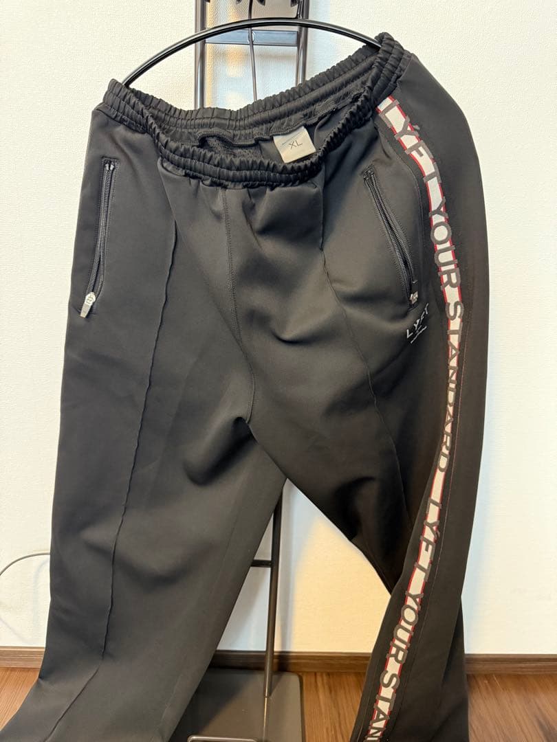 LYFT ブラック パンツ