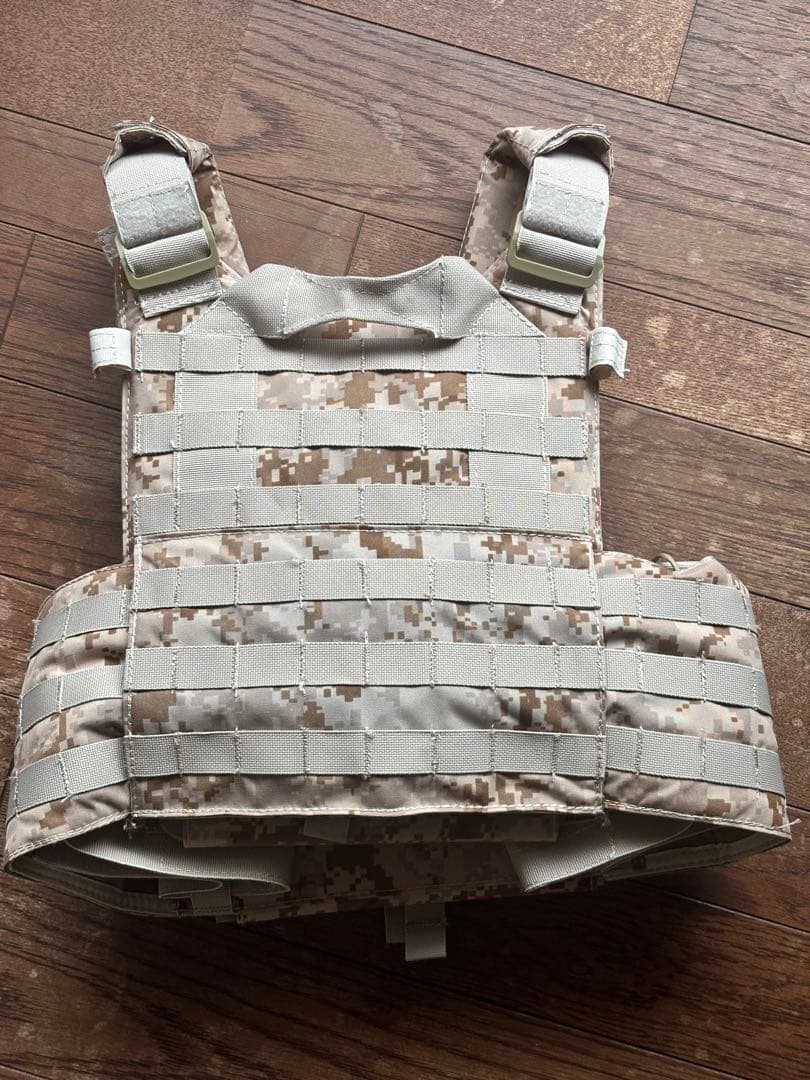 mil　　　TOY SOLDIER製　LBT-6094A AOR1 白パル