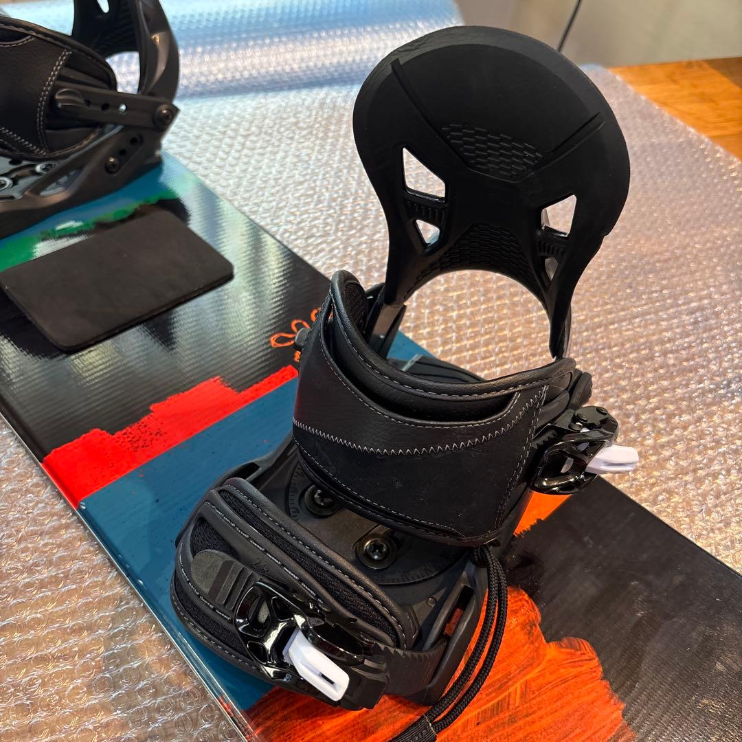 キッズ　　ジュニア head 23-24cmスノーボード 3点セット　ブーツ付き