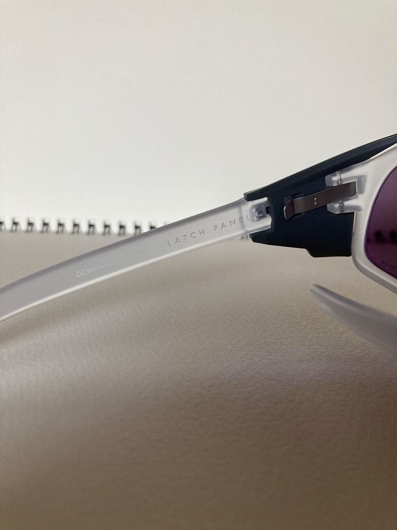 IXA　オークリー　ラッチパネル　プリズムヴァイオレット　マットクリア