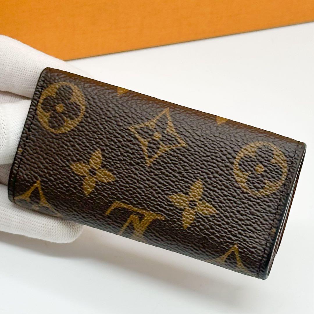 ルイヴィトン ミュルティクレ 4 モノグラム キーケース ブラウン コンパクト