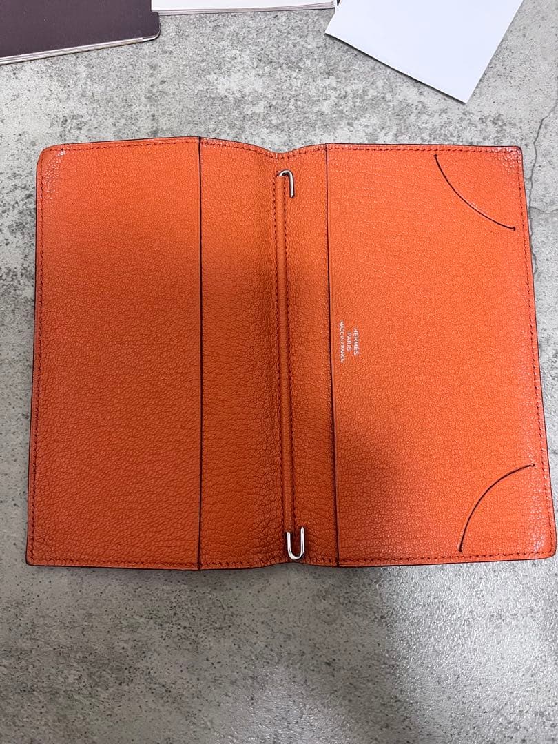 Yu HERMÈS プティアッシュ 馬型チャーム 手帳カバー セット