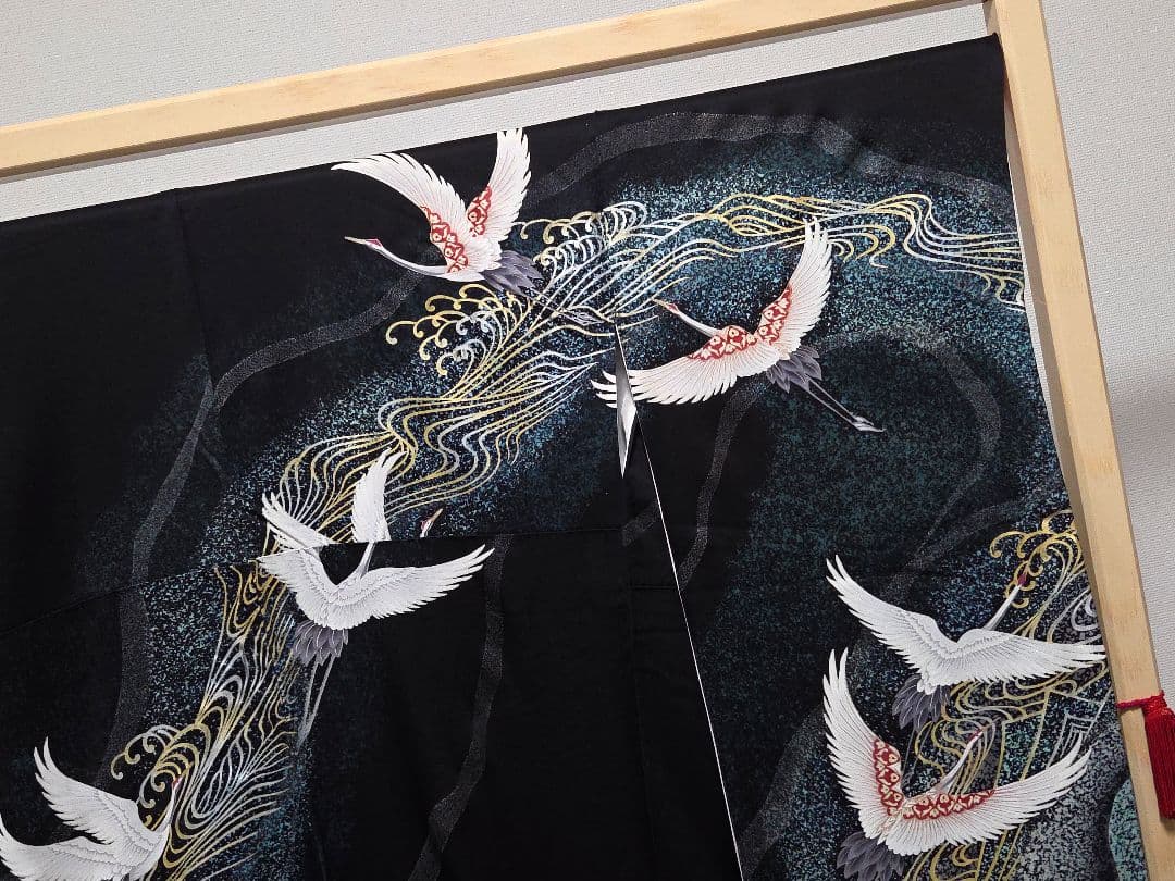 B5◆着物くつろぎ 鶴模様 金彩 刺繍 黒 瑞鳥 袷 正絹 成人式 振袖 着物