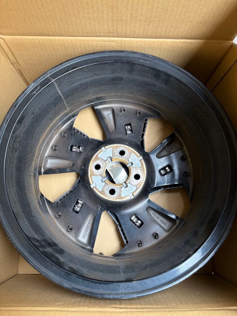 日産オーラ 純正アルミホイール4本セット 送料込み