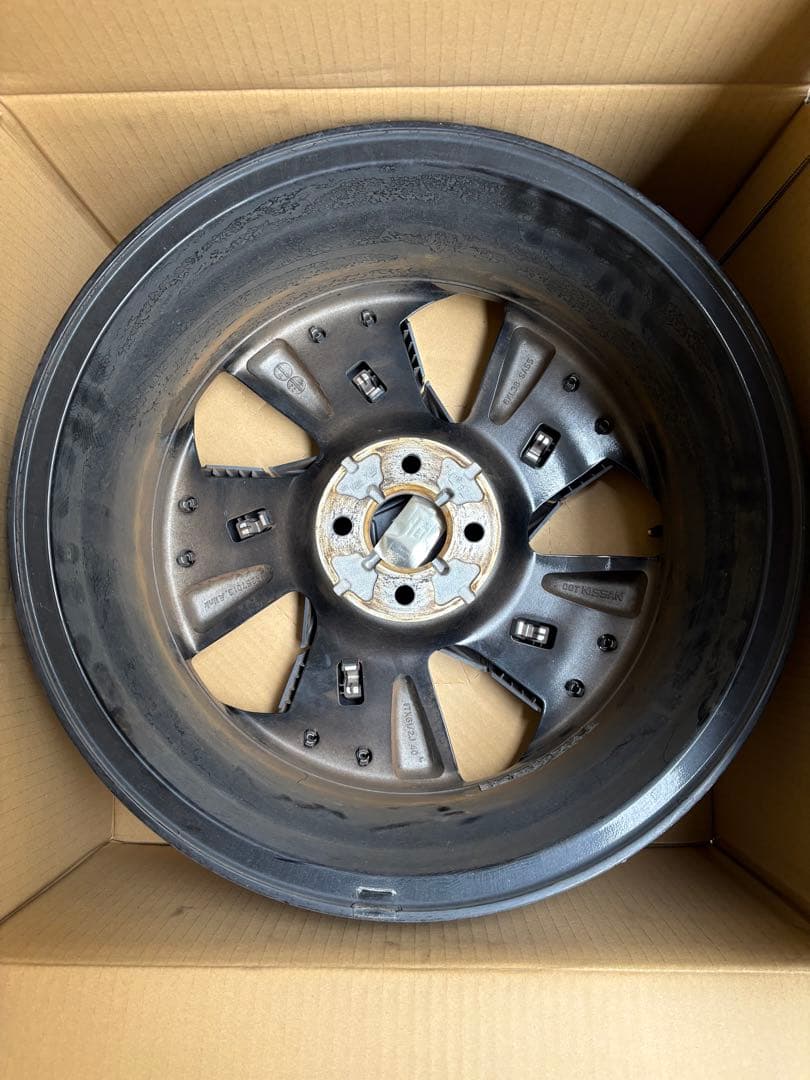 日産オーラ 純正アルミホイール4本セット 送料込み
