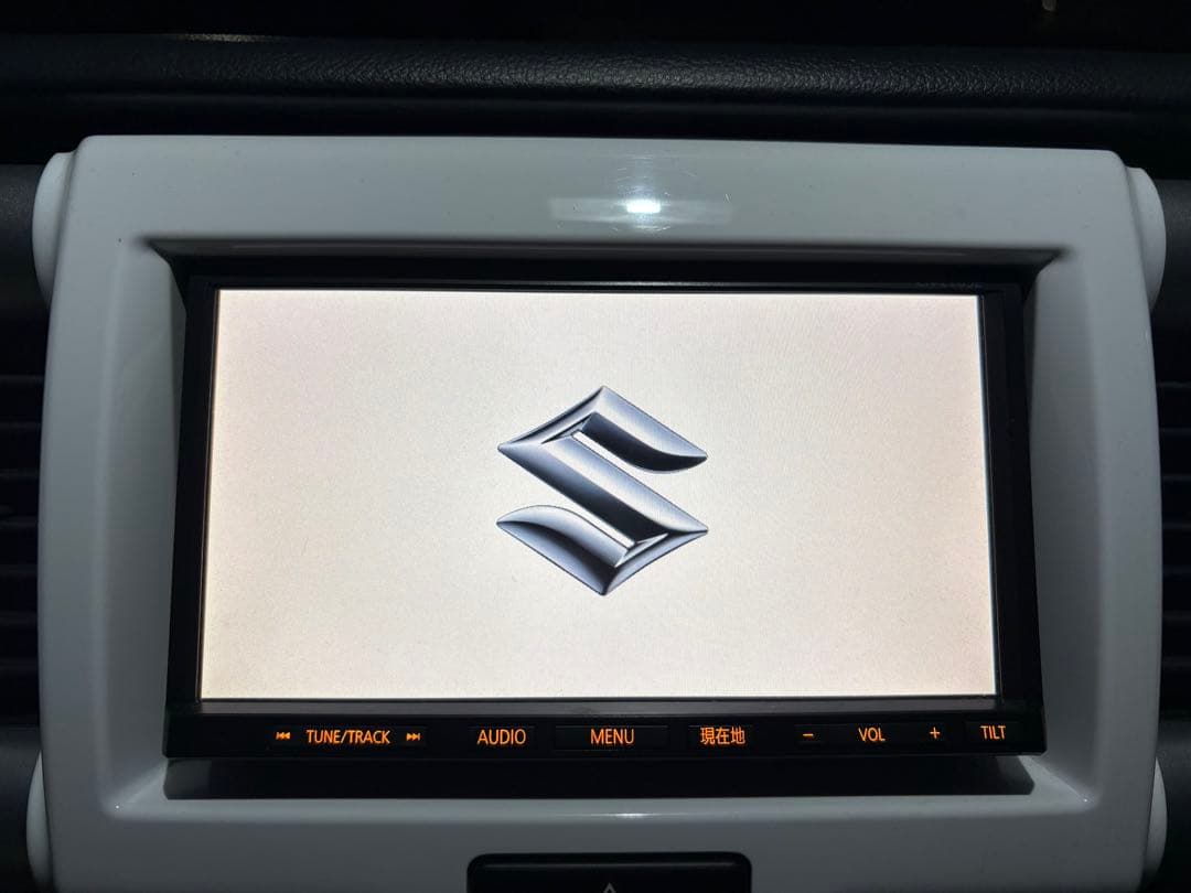 スズキ 純正カーナビ CN-E203Z