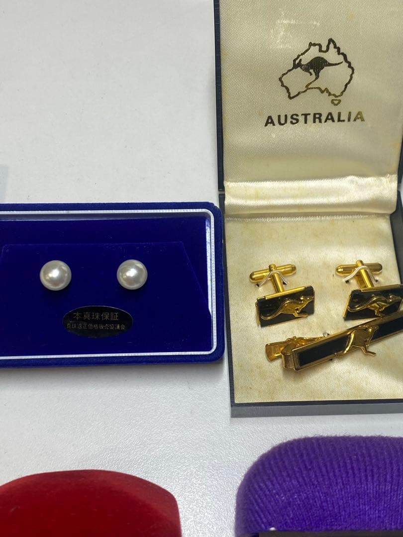 ピ*ノ様 ⭐︎① 遺品整理　生前整理　まとめ売り　断捨離　指輪　ネックレス　ヴィ