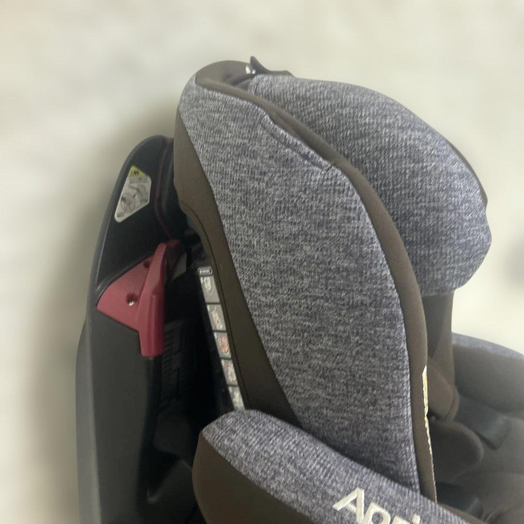 美品 Aprica アップリカ フラディアグロウ チャイルドシート ブラウン