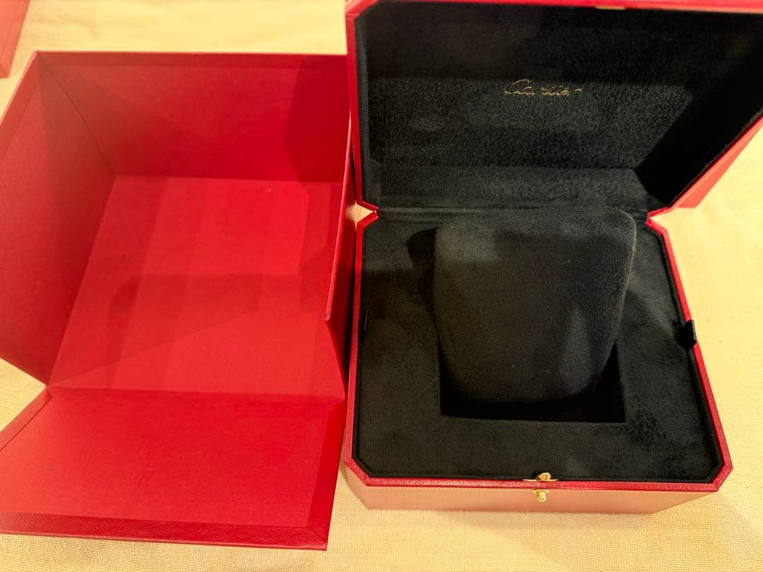 Y*様 Cartier ジュエリーボックス 赤