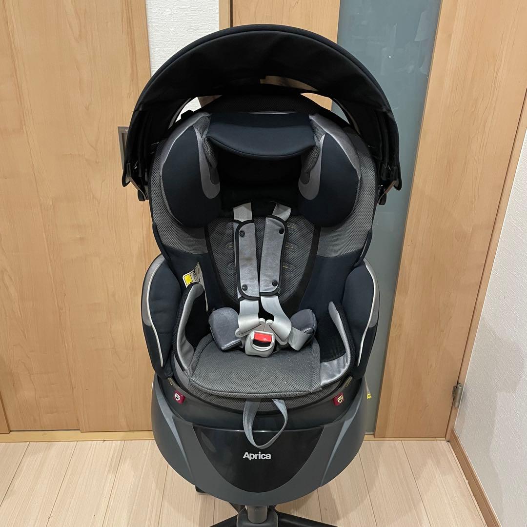Aprica アップリカ チャイルドシート フラディア ラクート エレガント