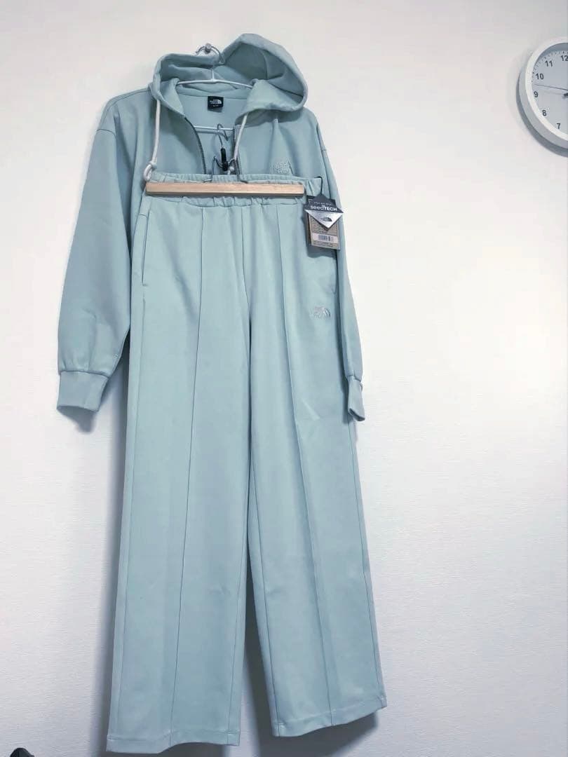 ノースフェイス セットアップ スウェット ミントグリーン