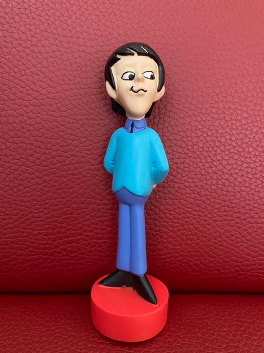 ビートルズ　Beatles フィギュア