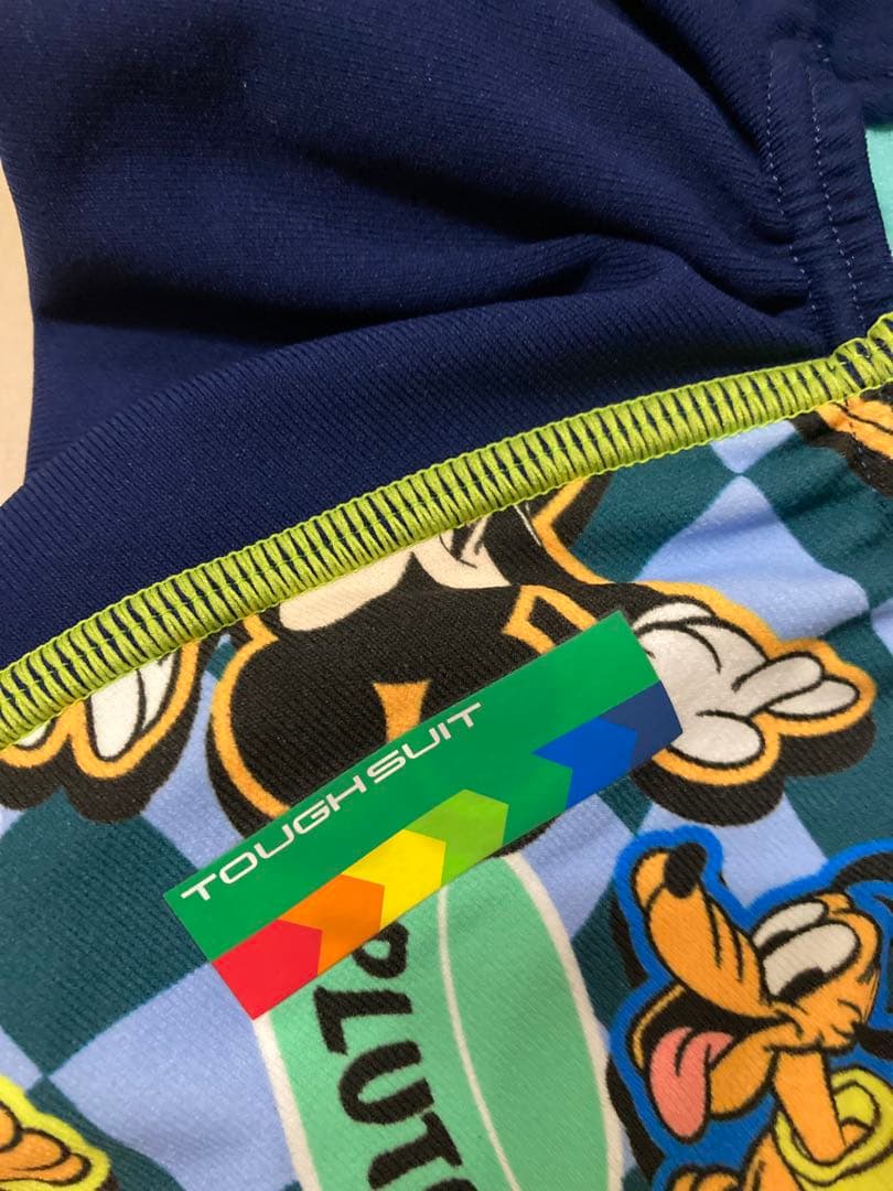 arena タフスーツ水着　ミッキー　サイズM 新品同様