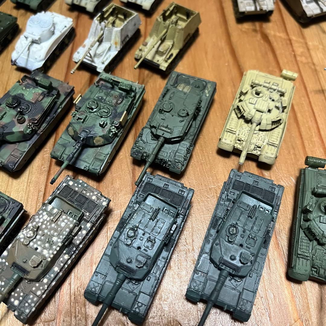 1/144 戦車　フィギュア