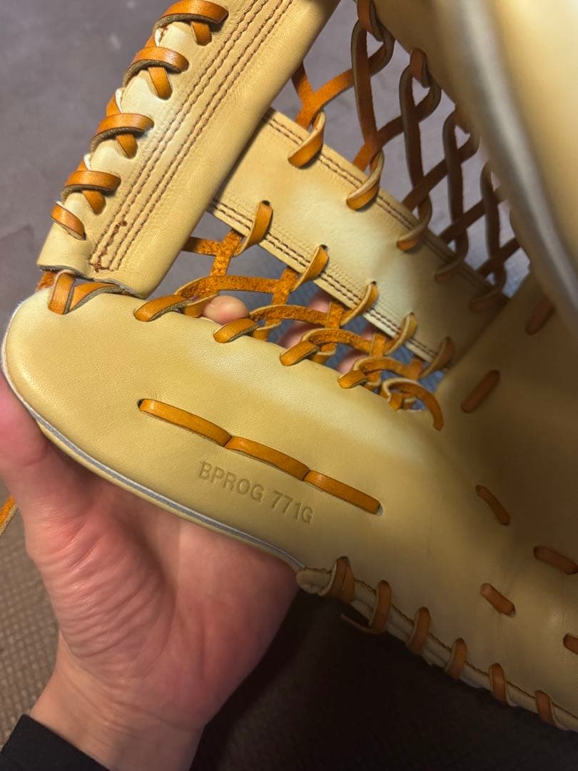 ZETT 硬式外野手　グローブ　右投用　サイズ9 キャメル　BPROG711G