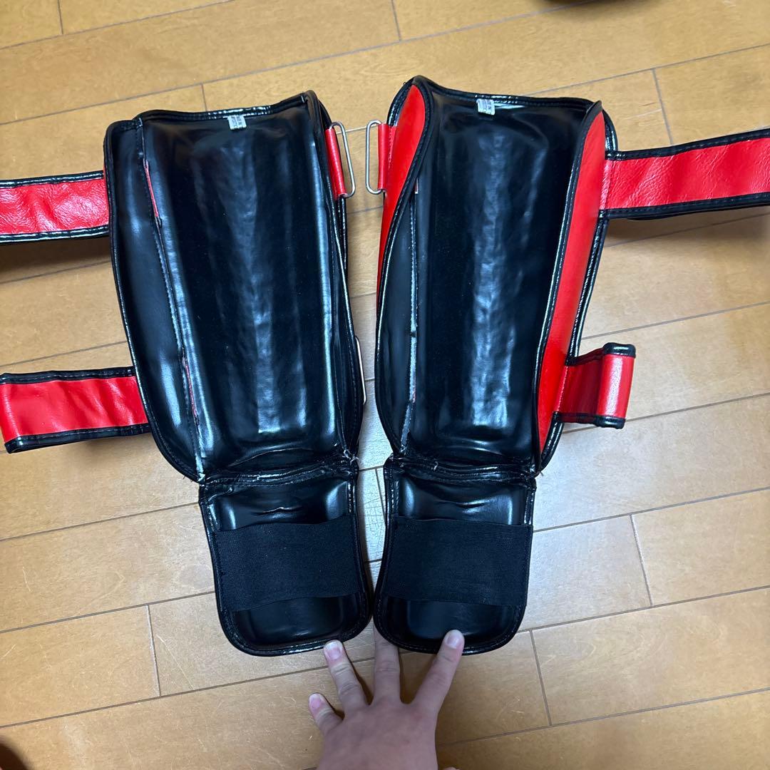 ボクシンググローブ &レガースセット