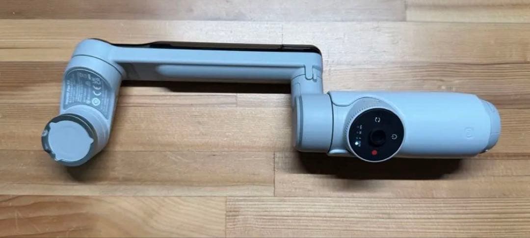 ま*に様 Insta360 Flow Pro（グレー）+ 専用磁気スマートフォン