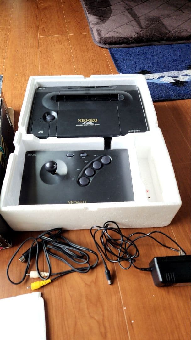 ネオジオ　本体