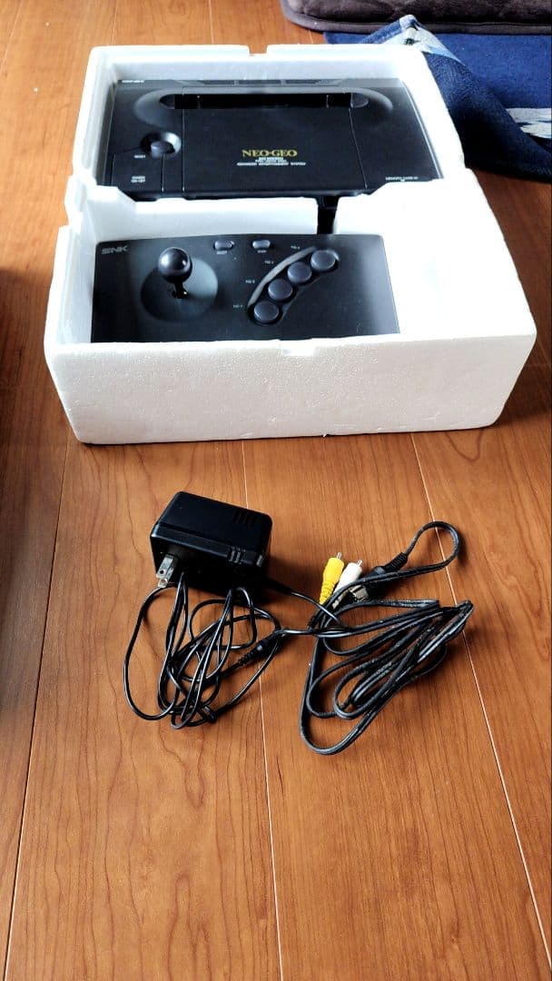 ネオジオ　本体