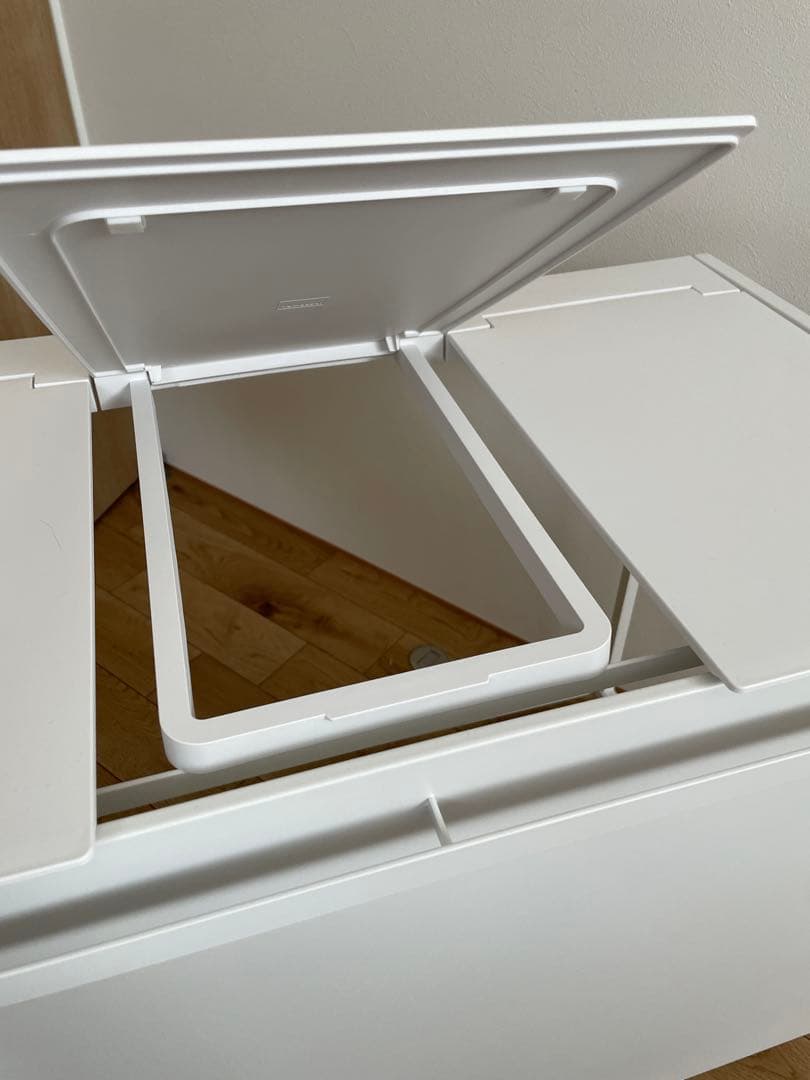 みー⭐︎タワー　tower 蓋付き目隠し分別ダストワゴン　3分別ゴミ箱