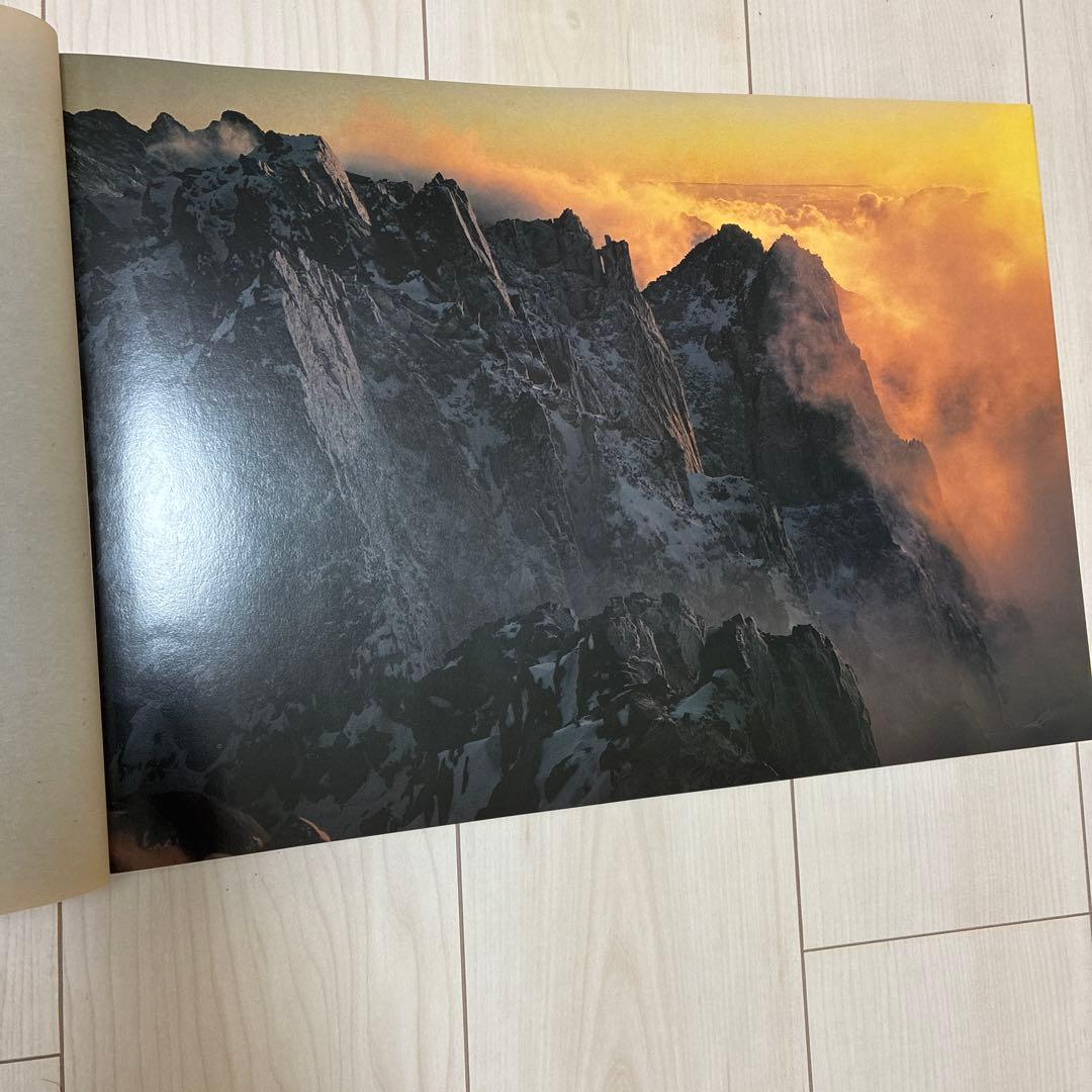 山 光と影 現代山岳写真家代表詩集