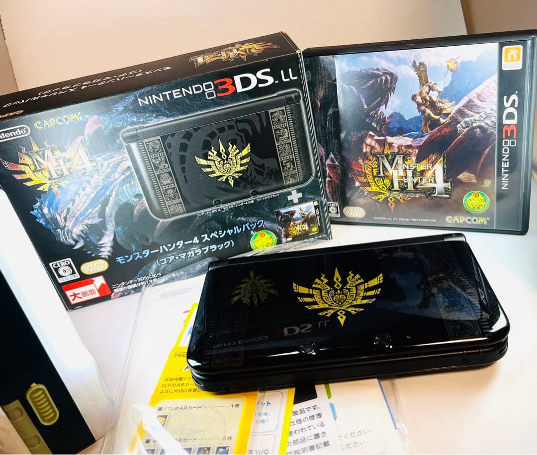 美品 モンハン 3DSLL モンスターハンター4 スペシャルパック ゴア・マガラ