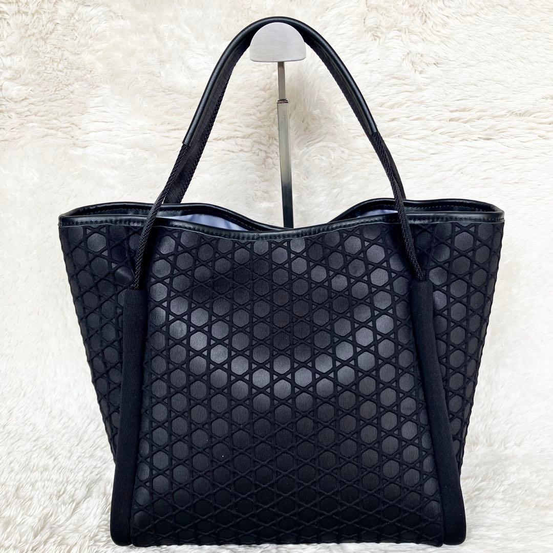 【極美品】LAQUOH　ラクーオ　トートバッグ　Sサイズ　ブラック　撥水加工