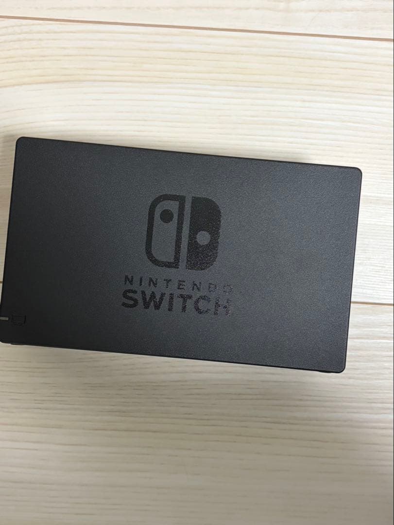 2025年10月購入　Nintendo Switch 本体 箱付き