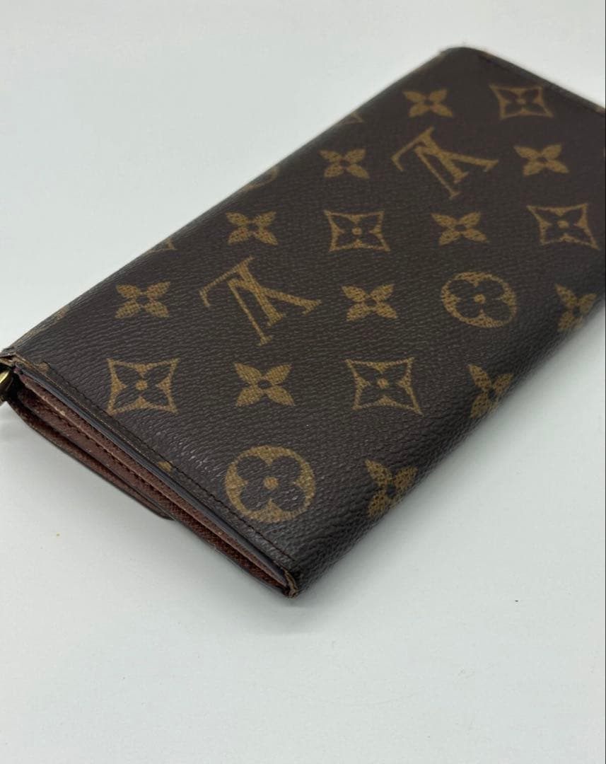 ルイヴィトン ポルトフォイユ サラ モノグラム 長財布 カード入れ10枚