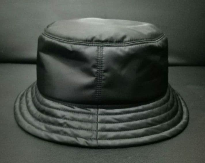 【美品】vivienne westwood バケットハット オーブロゴ 黒