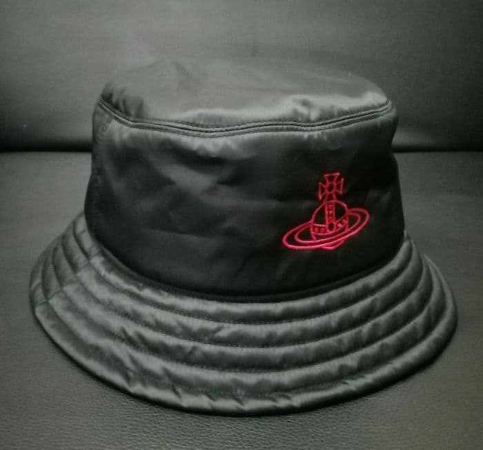 【美品】vivienne westwood バケットハット オーブロゴ 黒