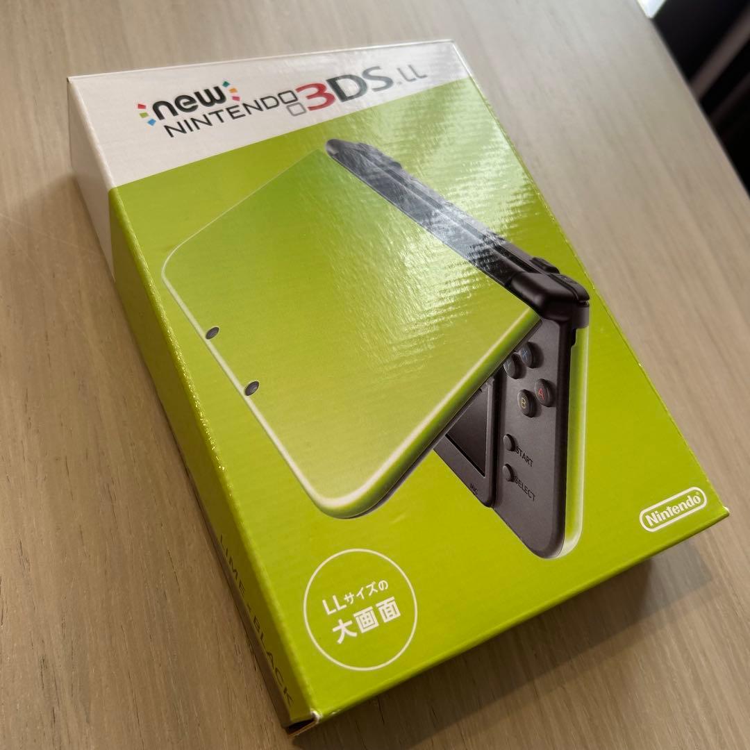 Newニンテンドー3DS LL ライム ブラック 本体 充電コード・カバー付き