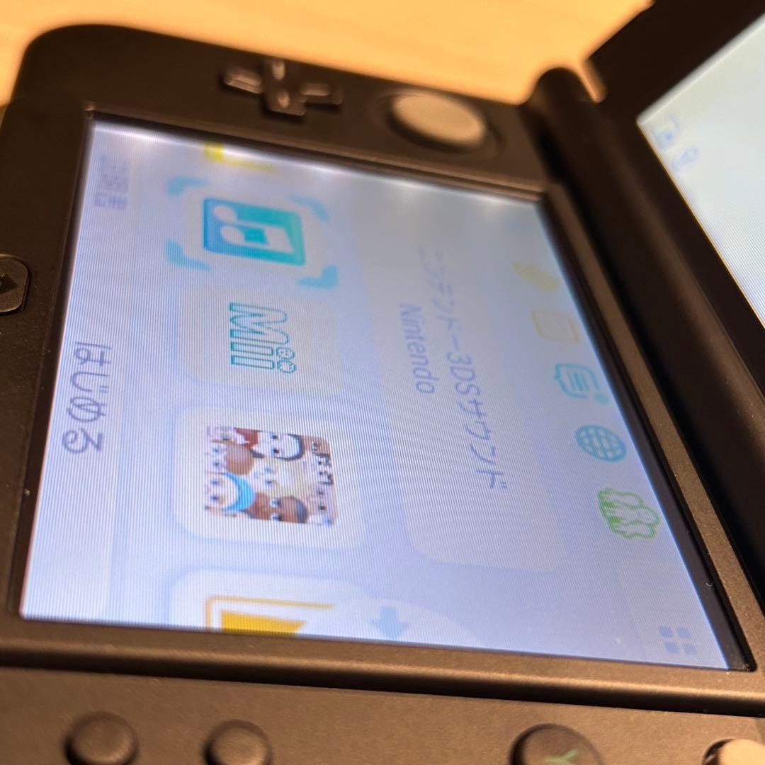 Newニンテンドー3DS LL ライム ブラック 本体 充電コード・カバー付き
