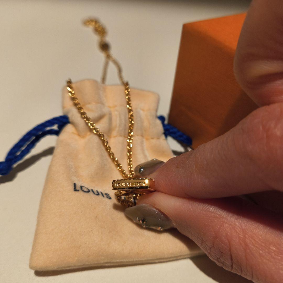 Louis Vuitton アイコニックネックレス