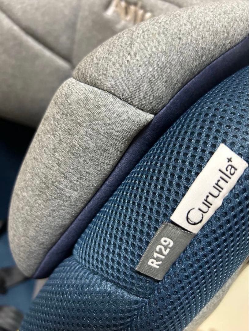 美品アップリカ クルリラプラス　チャイルドシート 回転式 ISOFIX 360