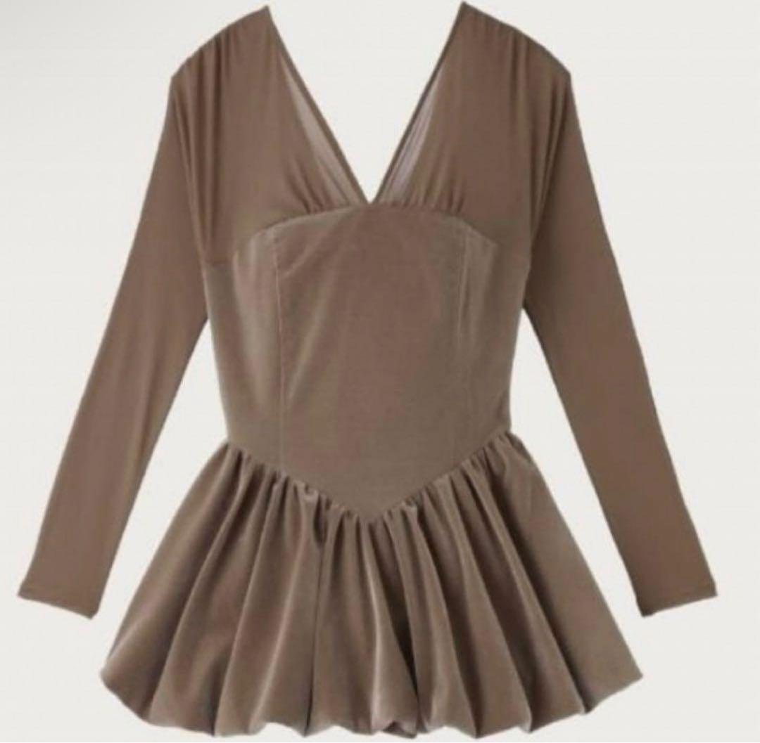 poláura ベロアビスチェバルーントップス 限定色モカ