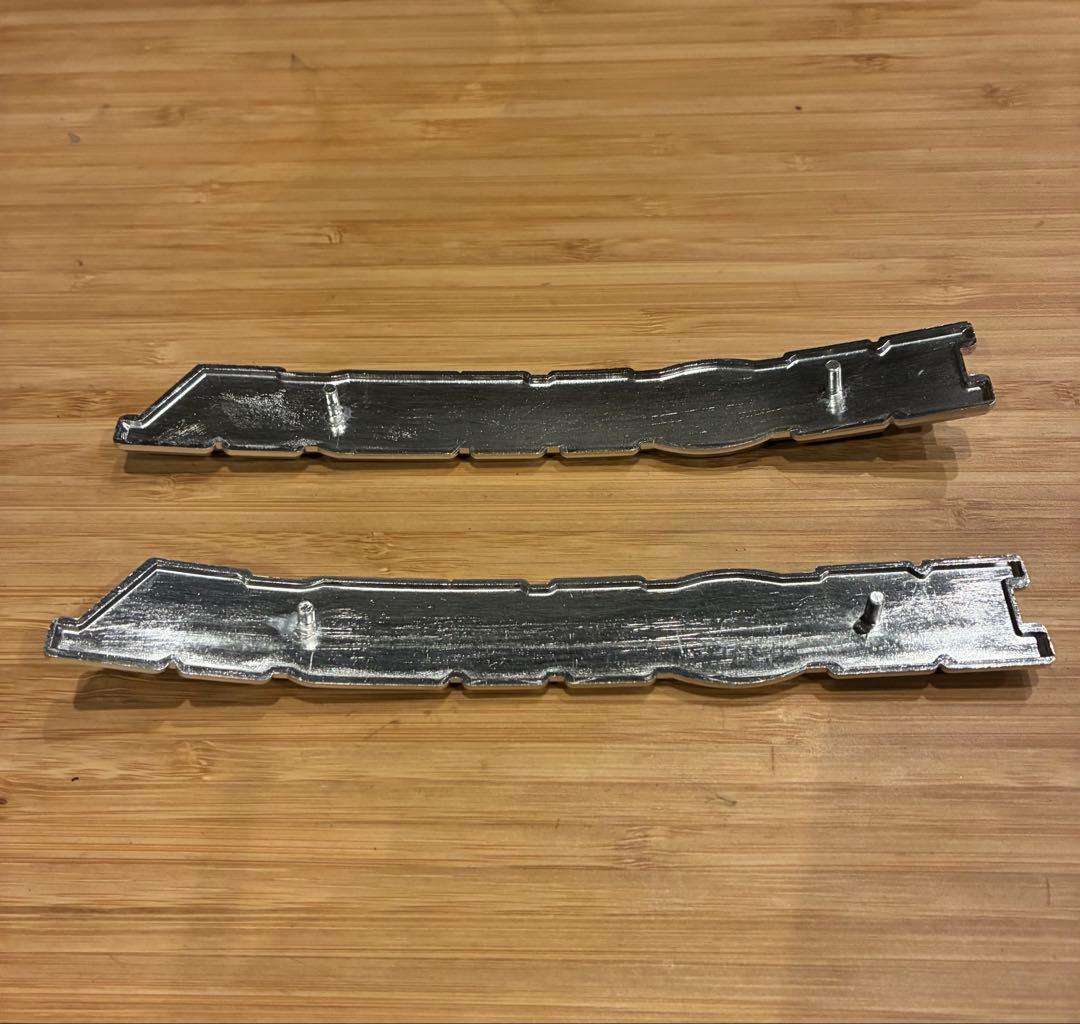 cb750four k0 フューエルタンクエンブレム　黒　左右セット　HONDA