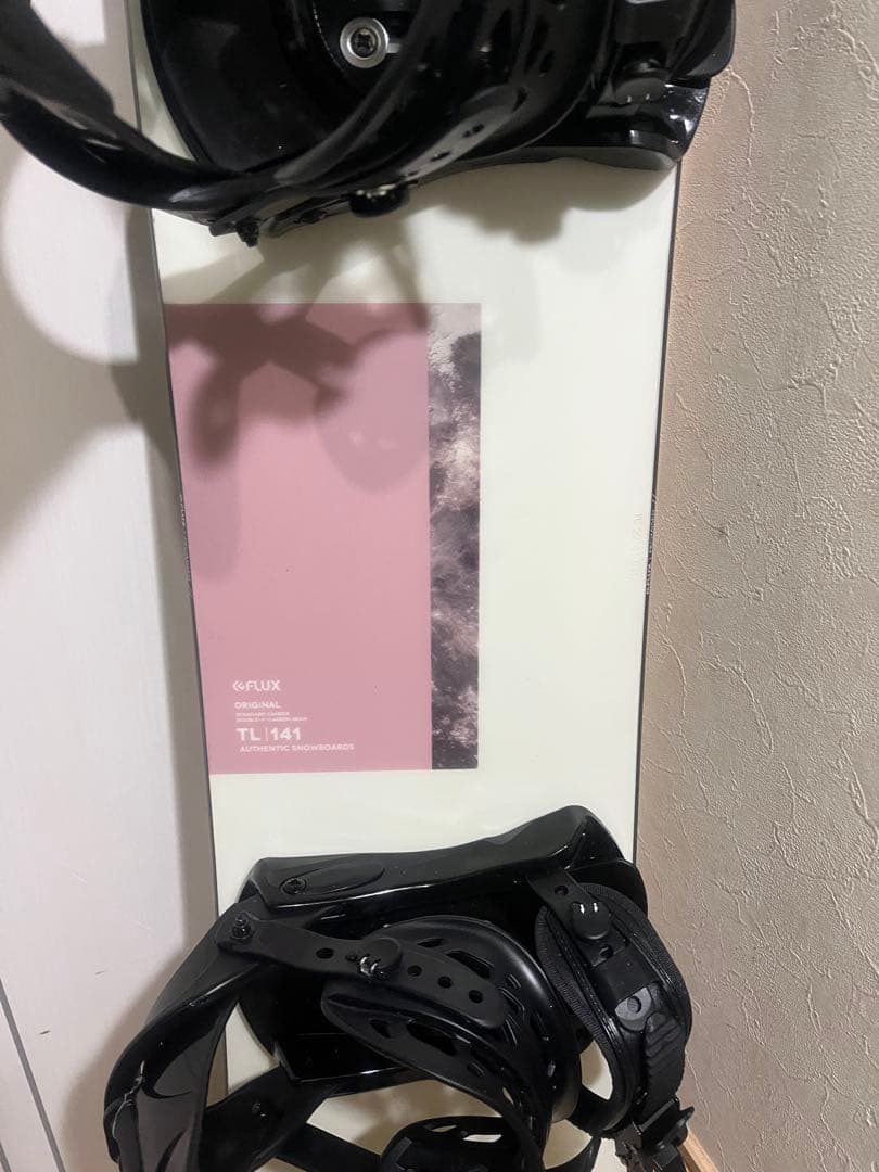 女性専用設計！オールラウンド、グラトリボード！FLUX TL 141cm バイン