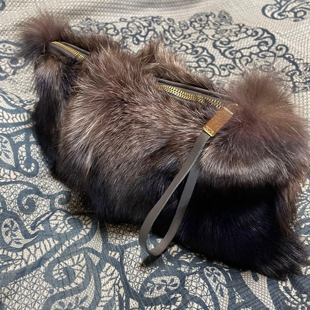 TOD'S トッズリアルファー クラッチバッグ セカンドバッグ レディースbag